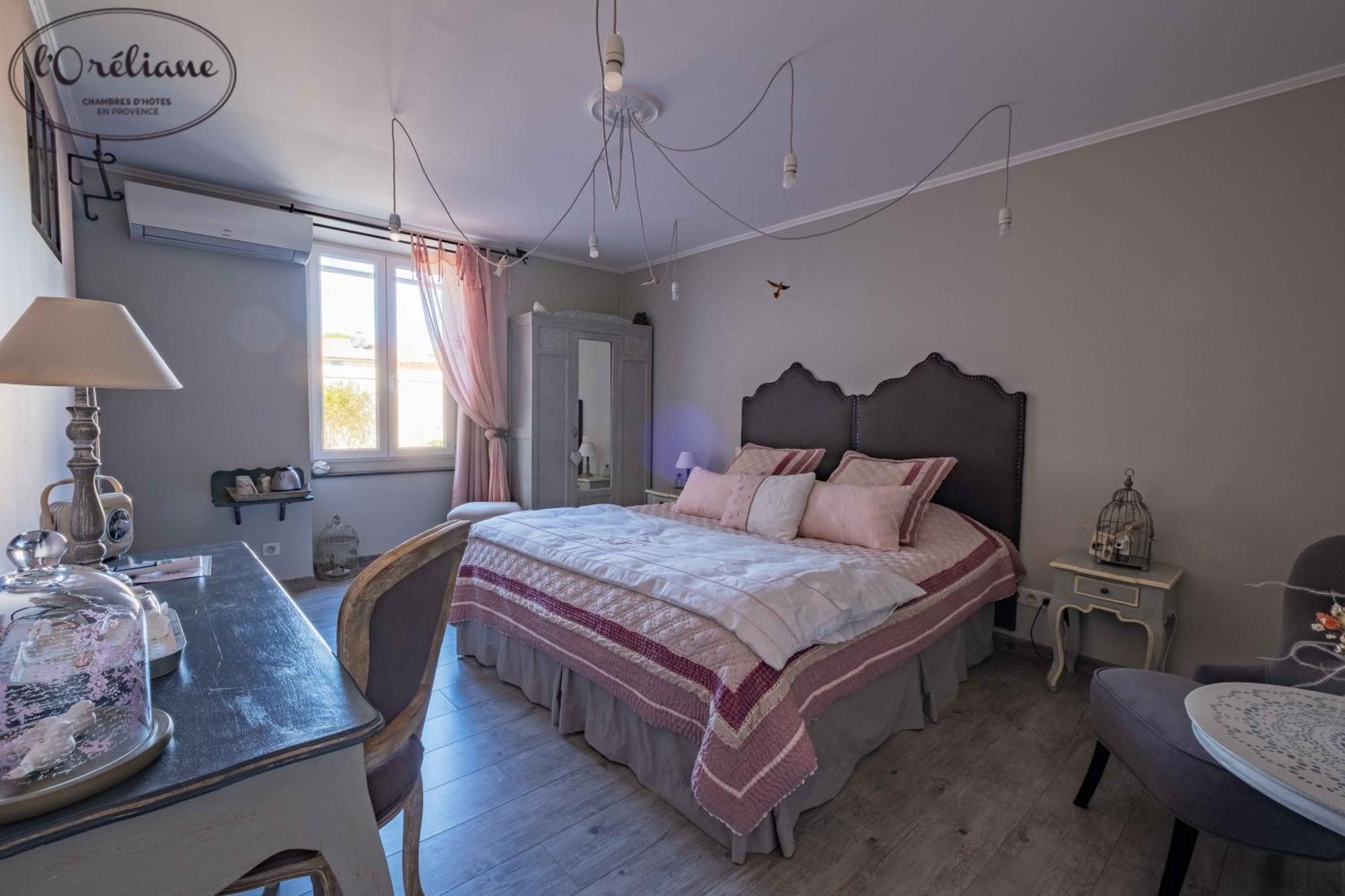 Chambres D'Hotes L'Oreliane En Provence Only Adult Chateauneuf-de-Gadagne Exterior photo